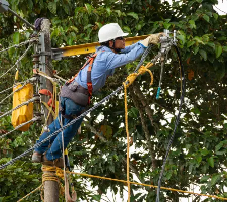 PCEP - Programa de Controle de Energias Perigosas PCEP - Programa de Controle de Energias Perigosas